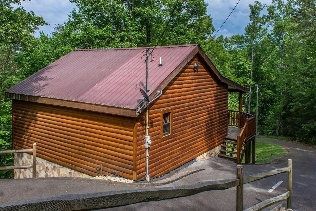 Holly Tree Hideaway - Semi Secluded Mtn Setting Hébergement de vacances